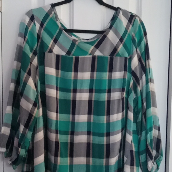 Cato Plaid Blouse in Green and Black - Picture 2 of 7